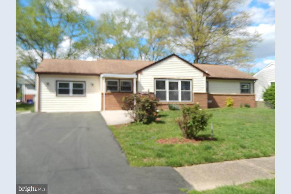 Property main image